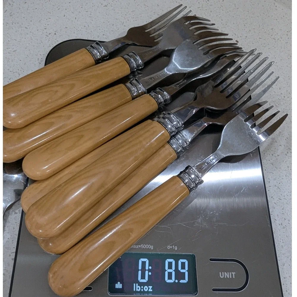 Cambridge Stainless Steel Flatware Set Faux Wood Grain Handles 23pc Rustic